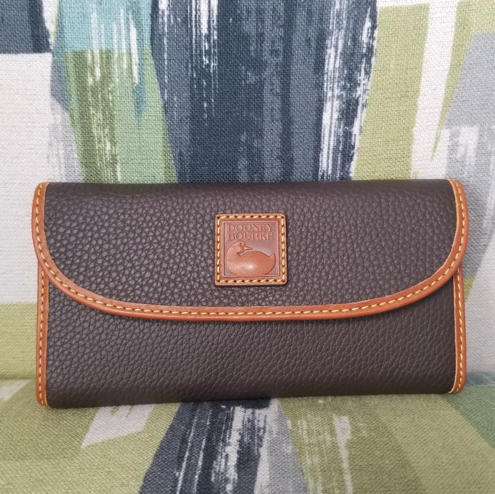 🎯DOONEY & BOURKE Pebbled Continental Clutch Wallet Brown T-moro Leather …
